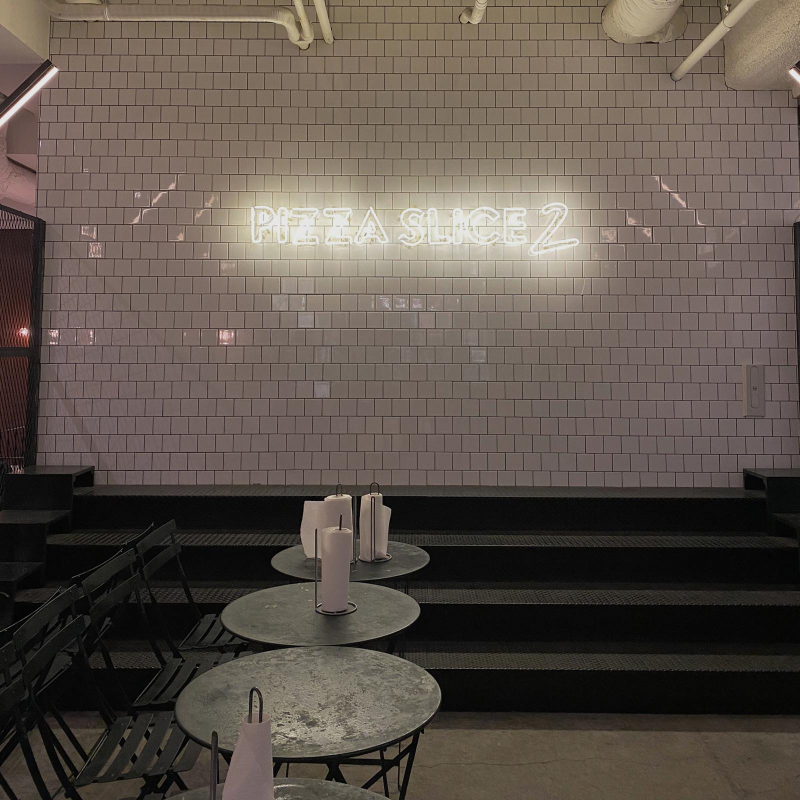 まるでニューヨーク 渋谷ピザ Ivy Comが投稿したフォトブック Sharee