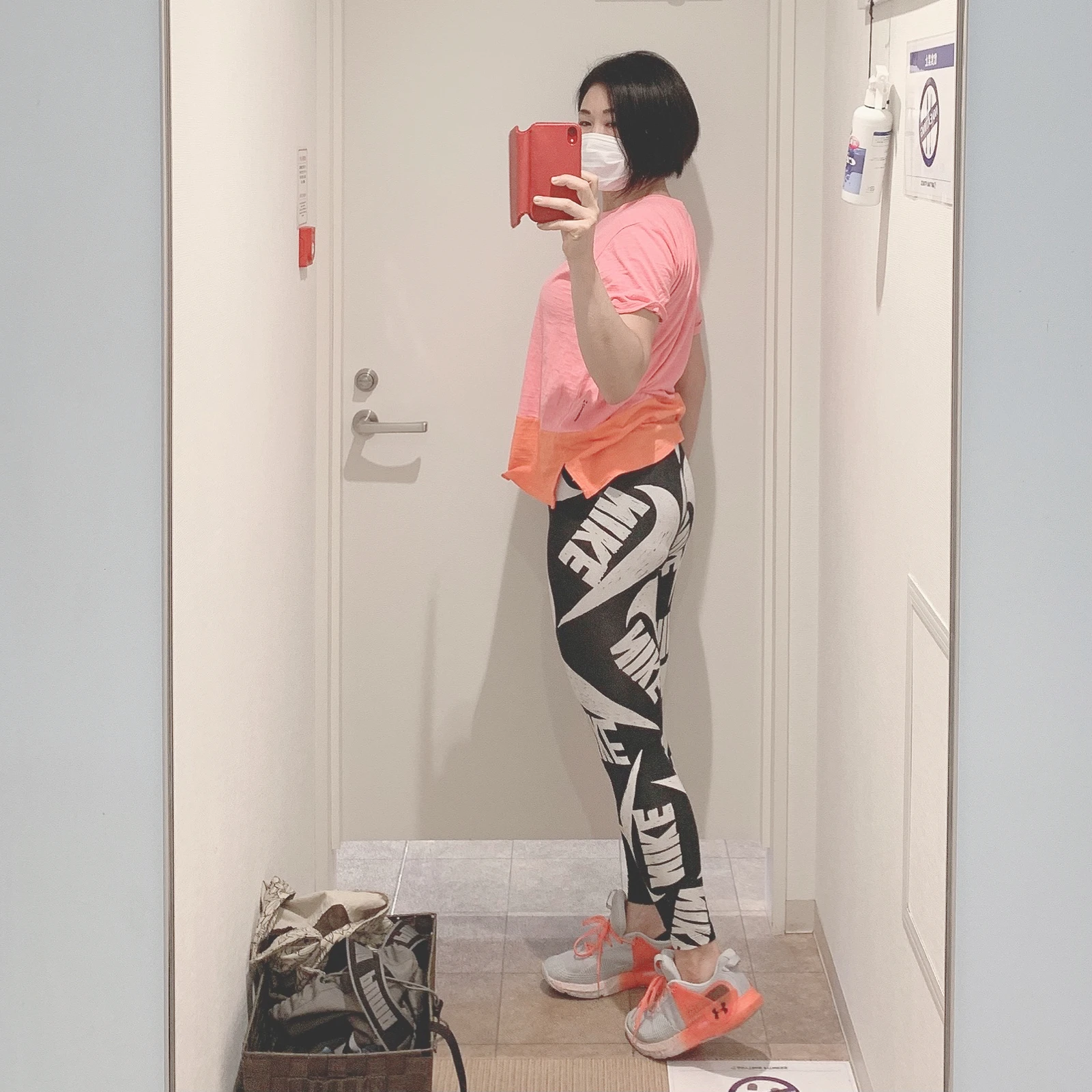 ジムコーデ Nike柄レギンスxピンクt Happy Haruが投稿したフォトブック Lemon8