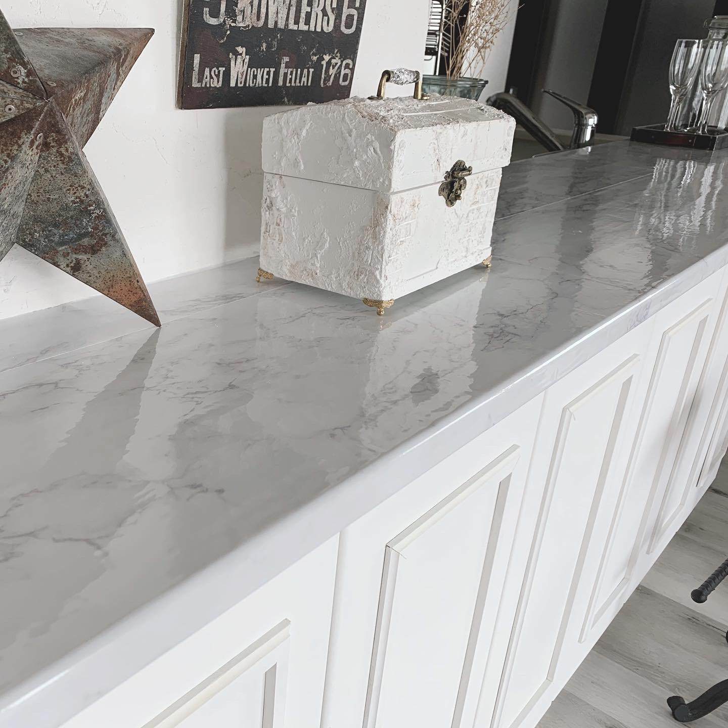 キッチンカウンターにリメイクシートを貼ってラブリコ を撤去しました Jewelが投稿したフォトブック Sharee