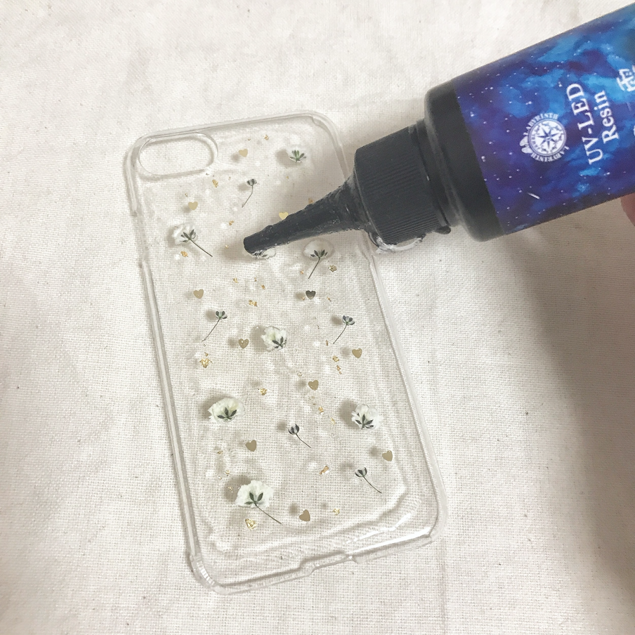 いつもお花が手元に 押し花スマホケースの作り方 ハンドメイド ブルゾン専門家が投稿した記事 Sharee
