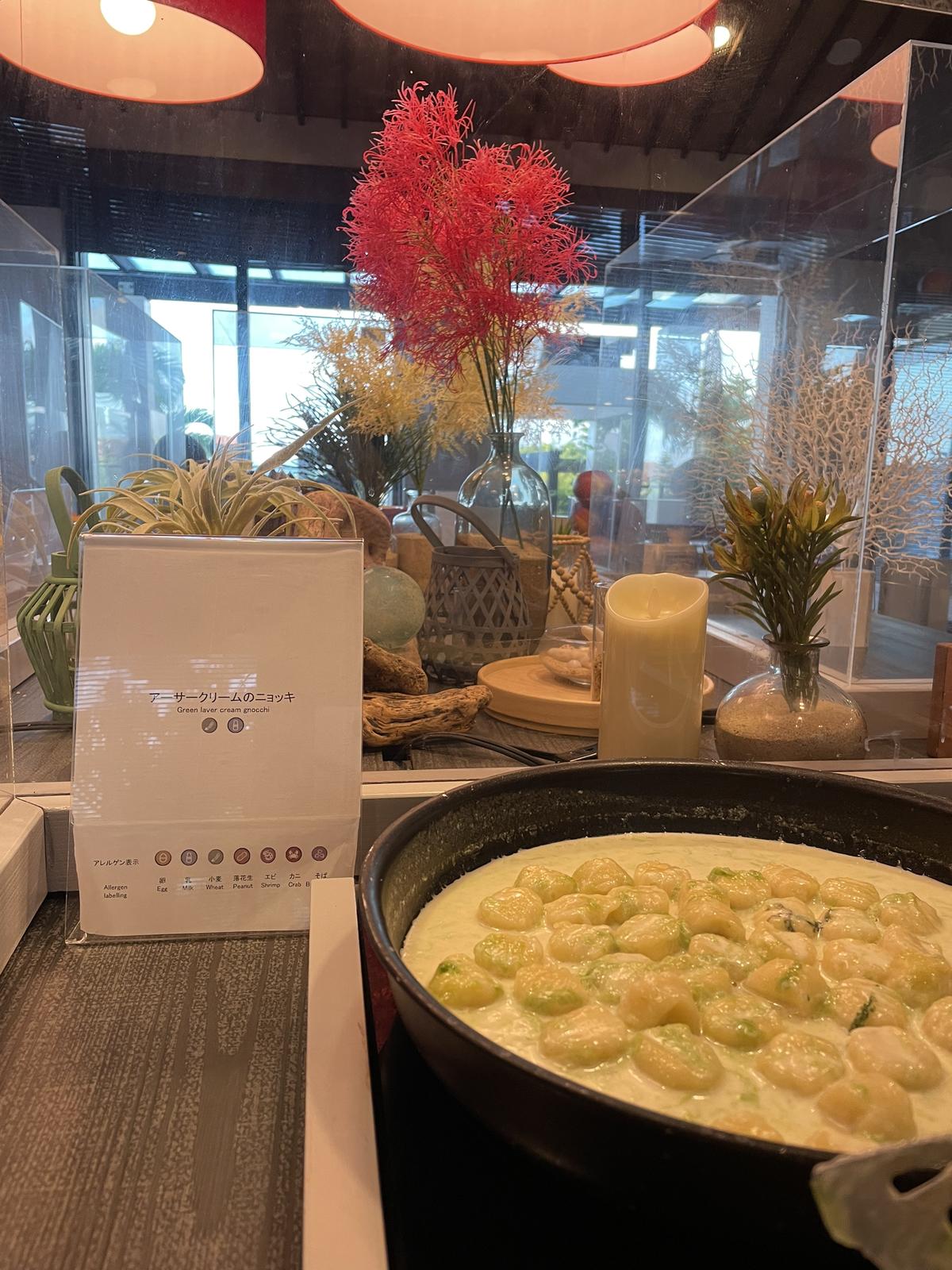 小浜島 リゾナーレ小浜島の夕食ビュッフェ プロ遊び人 Momoが投稿したフォトブック Lemon8