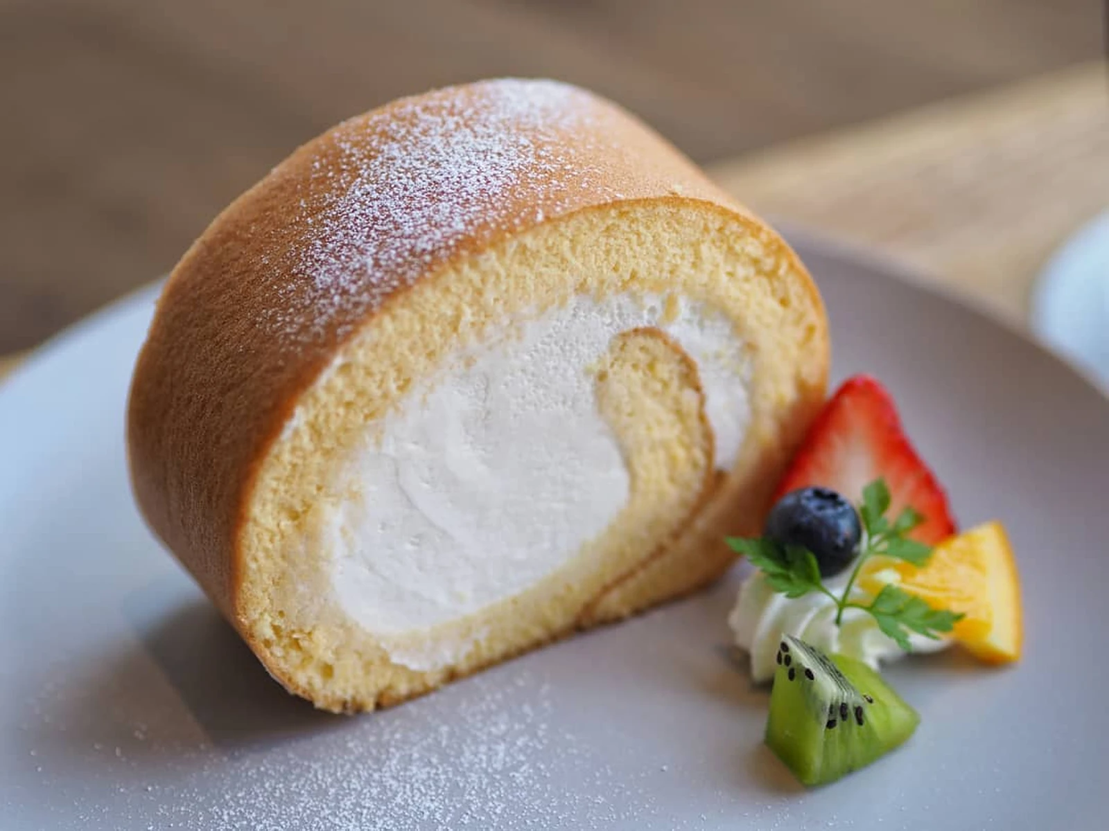 激レア ロールケーキが人気のカフェのプレーンロール 名古屋 天白区 Tyutyunaiが投稿したフォトブック Lemon8