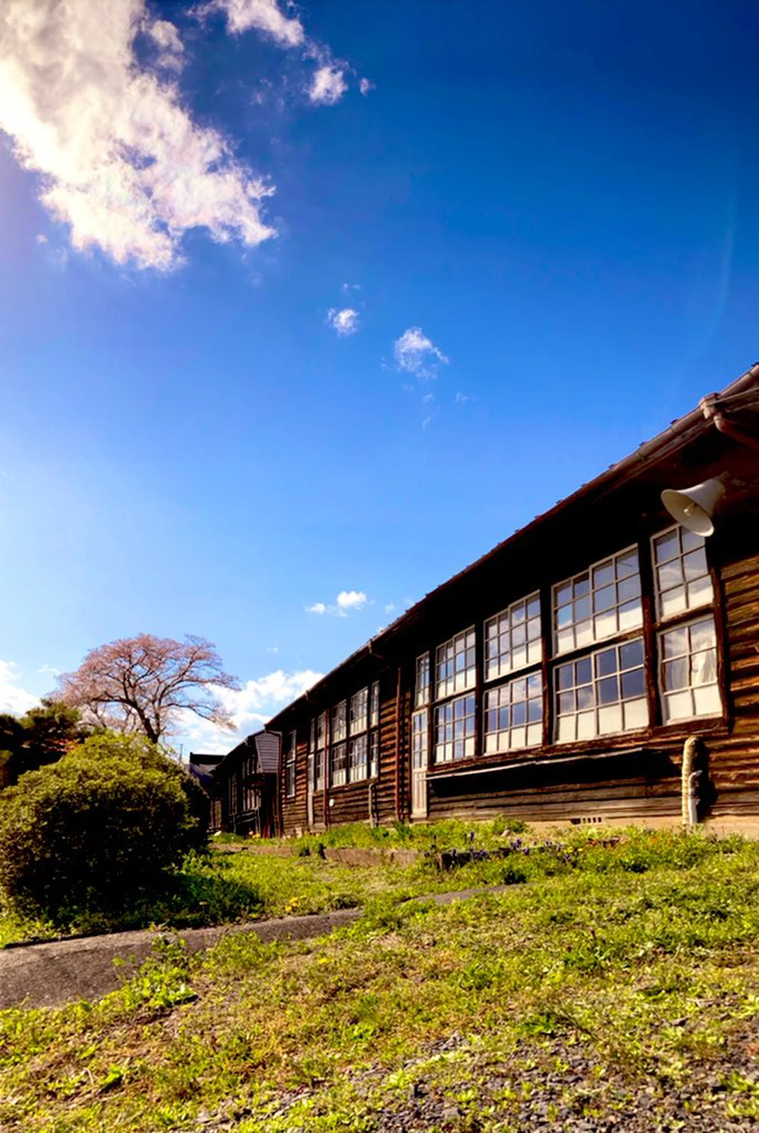 ノスタルジック 懐かしい木造校舎昭和へタイムトラベル メグ6007が投稿したフォトブック Lemon8