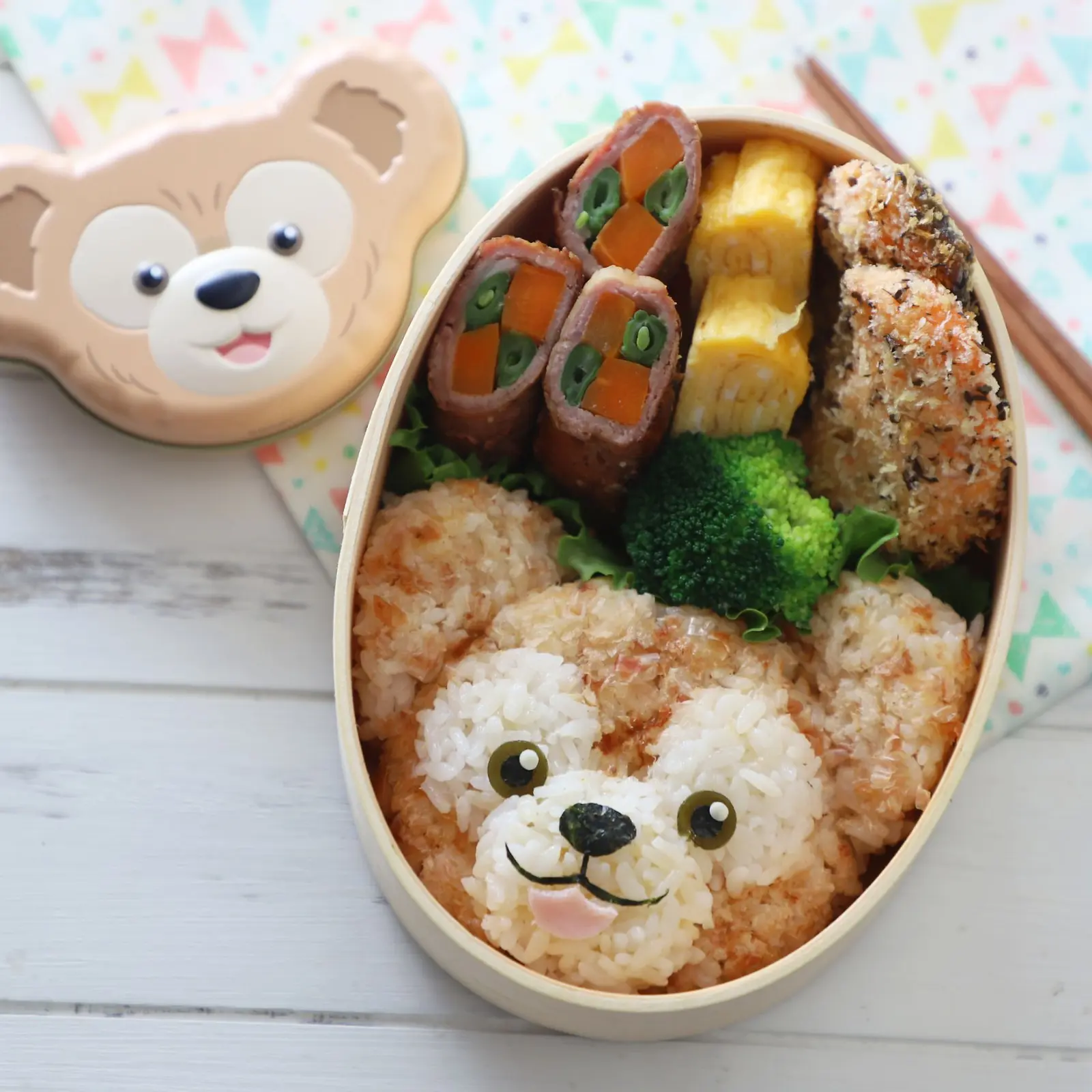 ダッフィーのお弁当 キャラ弁 Momokyarabenが投稿したフォトブック Lemon8