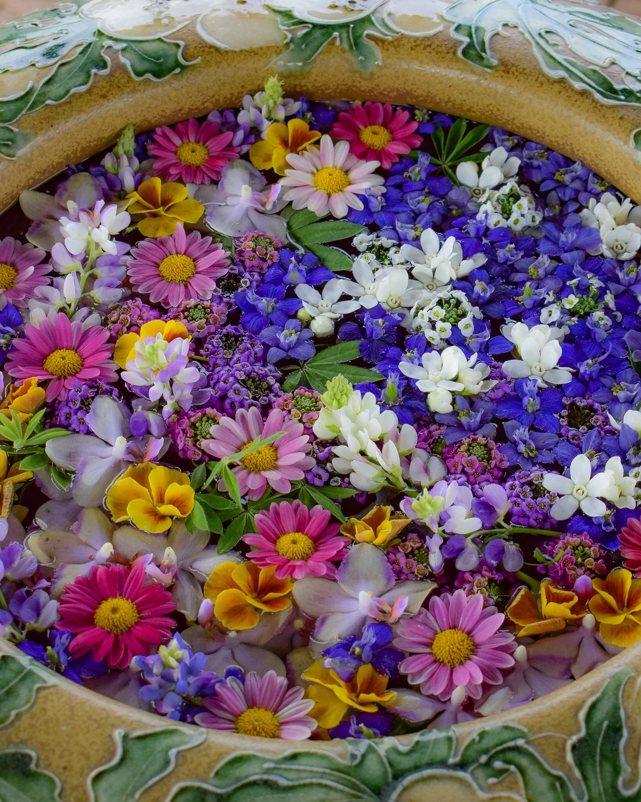 埼玉県 最明寺 毎週楽しめる 人気の花手水が見れるお寺さん Jptravelerspicが投稿したフォトブック Lemon8