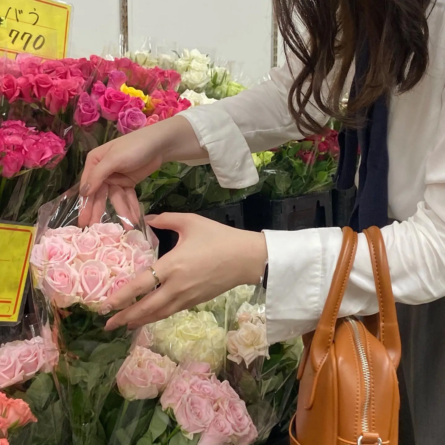 大阪 安くて種類が豊富なお花屋さん 大阪総合園芸センター Mai 7112が投稿したフォトブック Lemon8