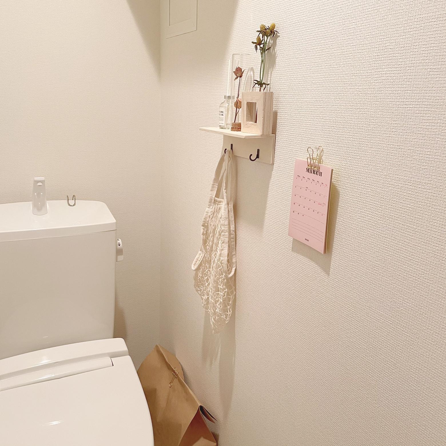 ダイソーアイテムでトイレを可愛くアレンジ ほわいと が投稿したフォトブック Lemon8
