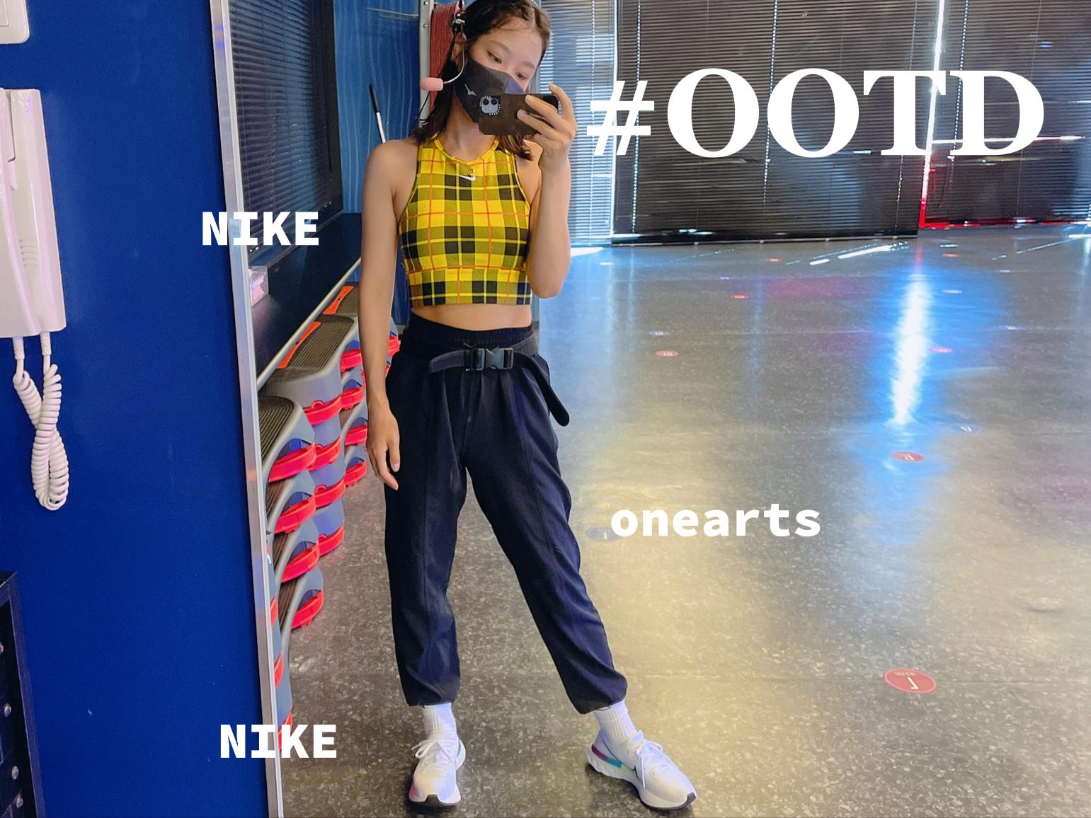 ジムコーデ Nikeお気に入りブラトップ Sami33titiが投稿したフォトブック Lemon8