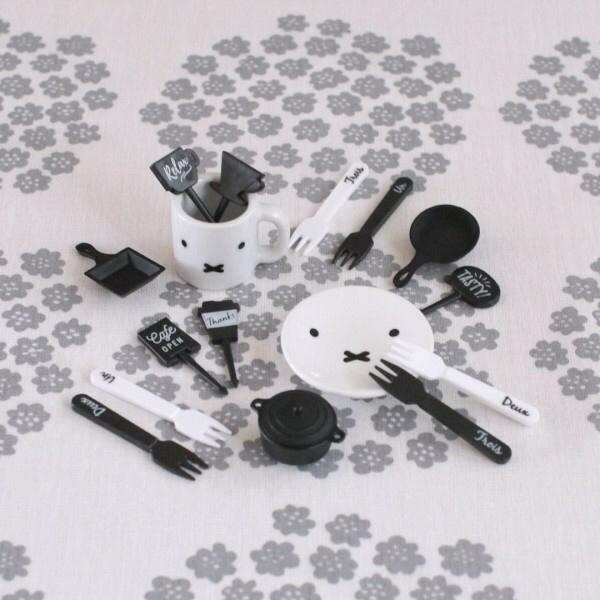 モノトーンでおしゃれな100均ピック いつものお弁当が簡単にカフェ風に Usagi Worksが投稿したフォトブック Lemon8