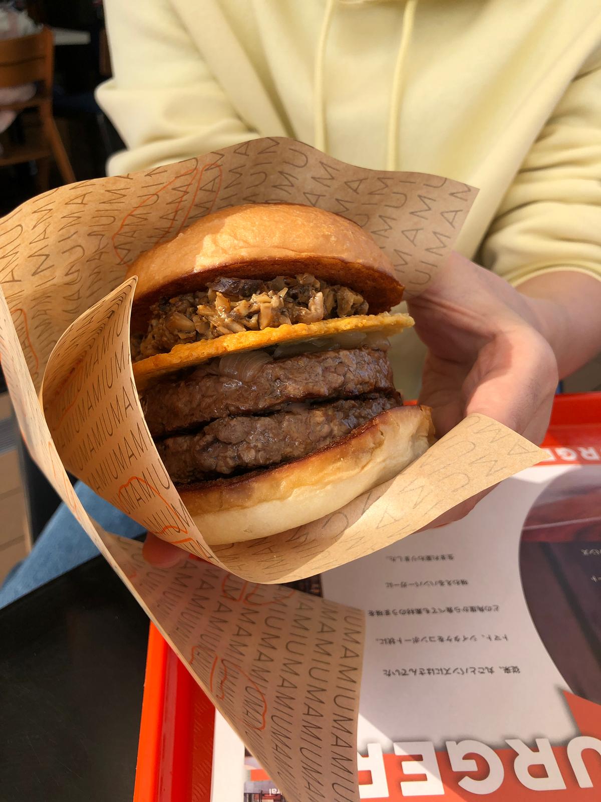 有明ガーデン テラス席が気持ち良い 絶品umamiバーガー あきこっこが投稿したフォトブック Sharee