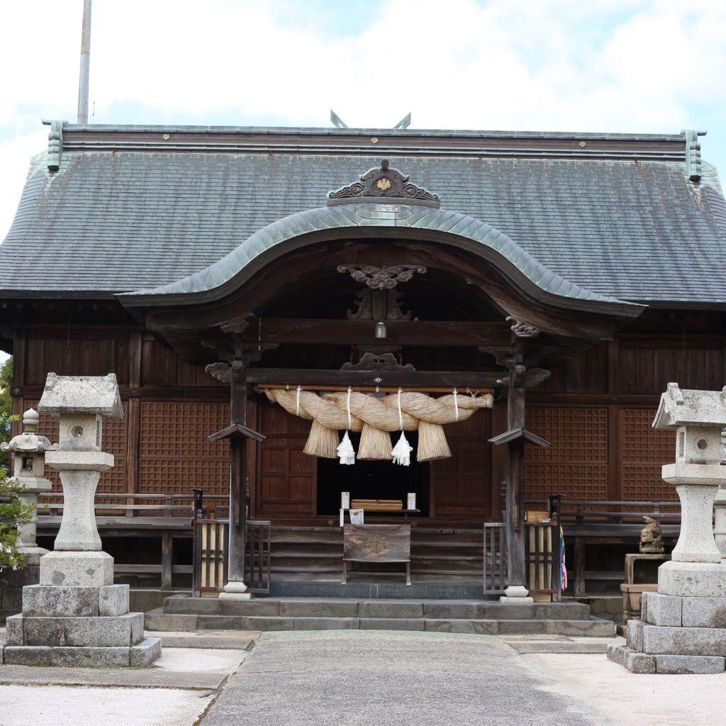 縁切りと縁結びの両方ができる珍しい神社 Nmが投稿したフォトブック Sharee