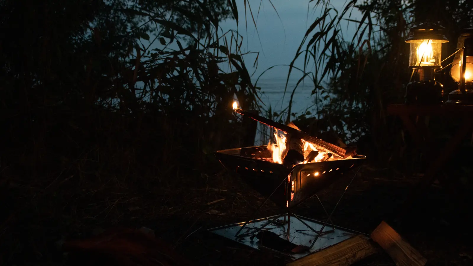 キャンプ女子 女の子1人でも出来る 焚き火のすすめ 旅キャンが投稿したフォトブック Lemon8