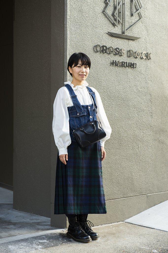 フリルネックでつくるガーリーな愛されコーデ ホリデーサーカスファッションスナップ Fudge編集部が投稿した記事 Sharee