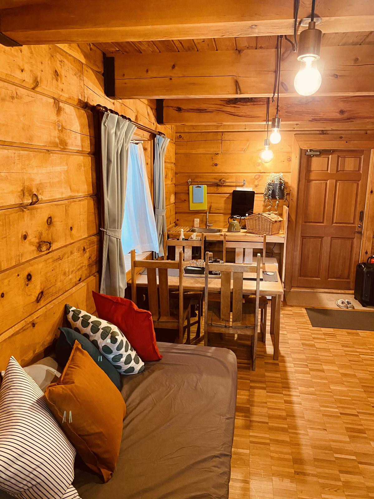 新潟県 オシャレなログハウスでグランピング体験 Jenny H Campが投稿したフォトブック Lemon8