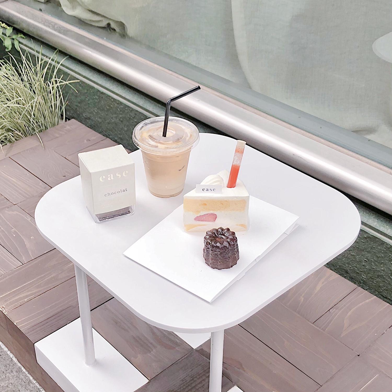 ケーキにオリーブオイル 日本橋 Patisserie Ease がお洒落すぎる Yu カフェ男子が投稿したフォトブック Sharee