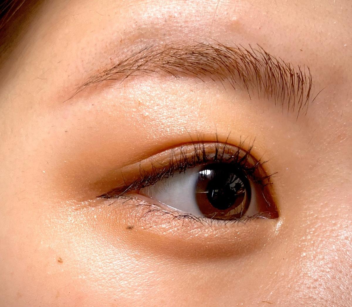 ビデオ通話で盛れるアイメイクを紹介 が投稿した記事 Sharee