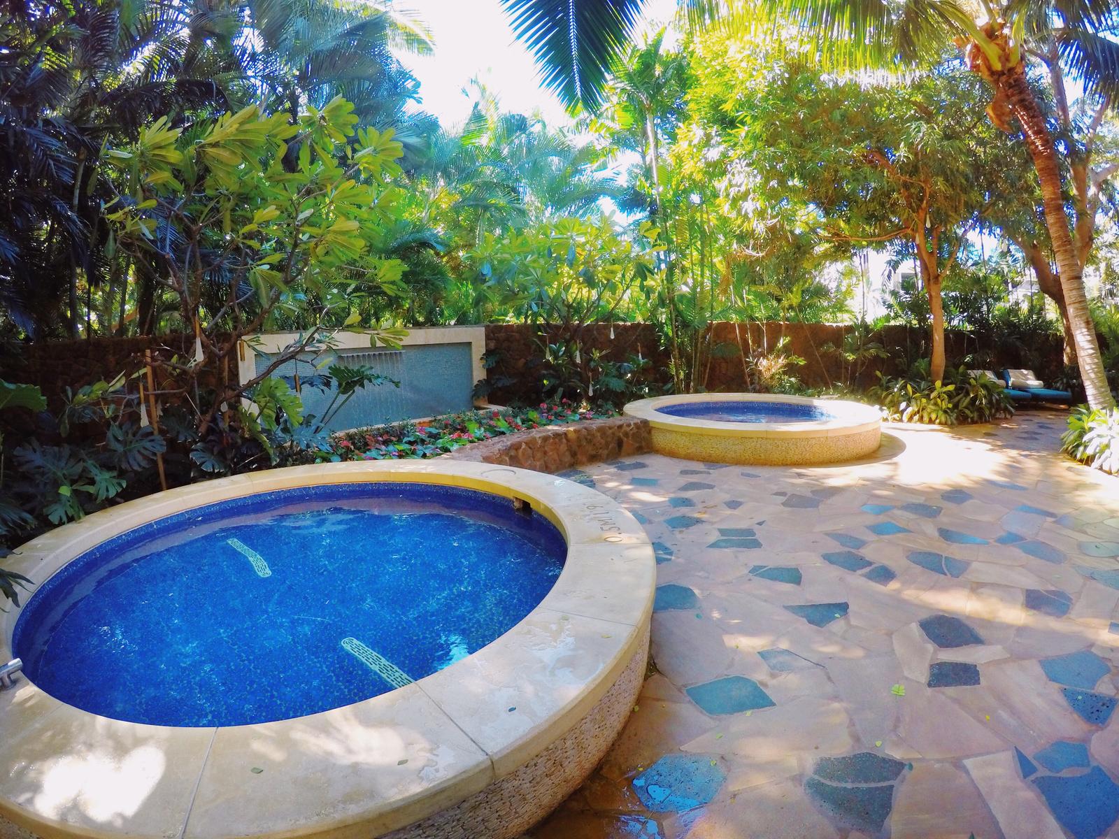 ハワイ 贅沢すぎるジャグジー付きのお庭 Mako 絶景トラベラーが投稿したフォトブック Lemon8