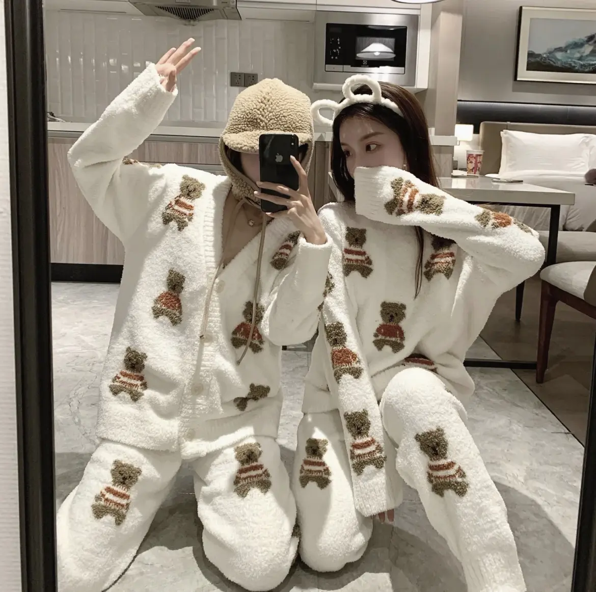 お揃い くまちゃん柄 もこもこルームウェア 友達とペアルック みょ7が投稿したフォトブック Lemon8