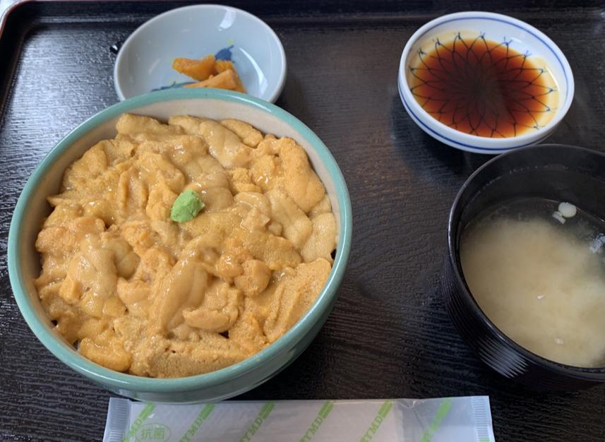 積丹半島グルメ 綺麗な海で採れるウニを使ったウニ丼は最高すぎる あやひろが投稿したフォトブック Sharee