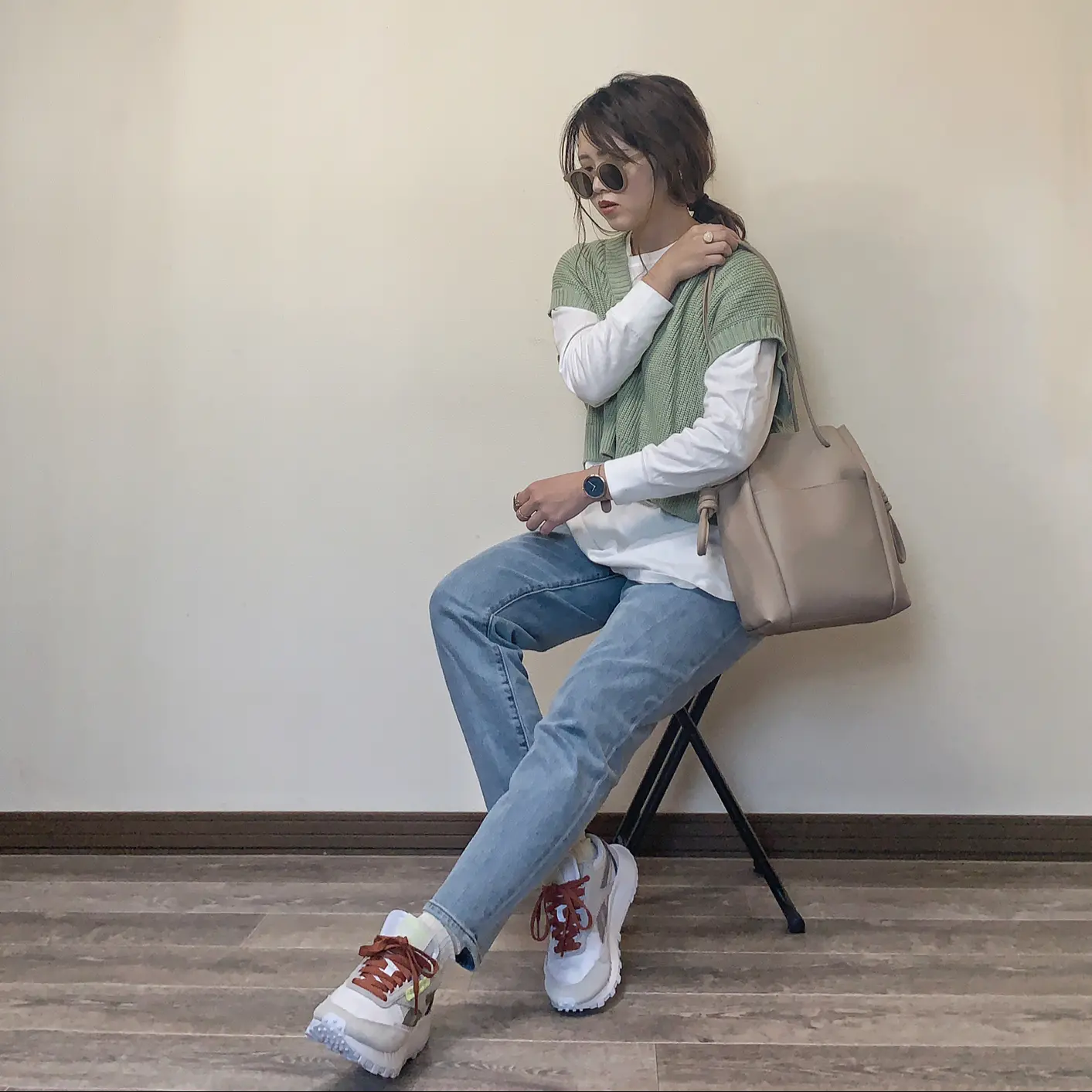 私のイチオシ 春色ミントグリーン ニットベスト着回し コーデ Mii が投稿したフォトブック Lemon8