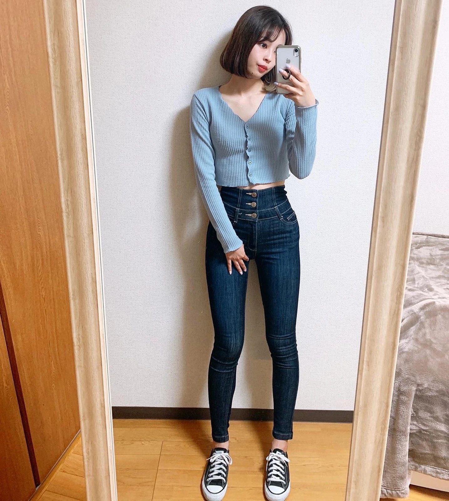 Amailカーディガン Emodaハイウエストスキニー Lissssanが投稿したフォトブック Lemon8