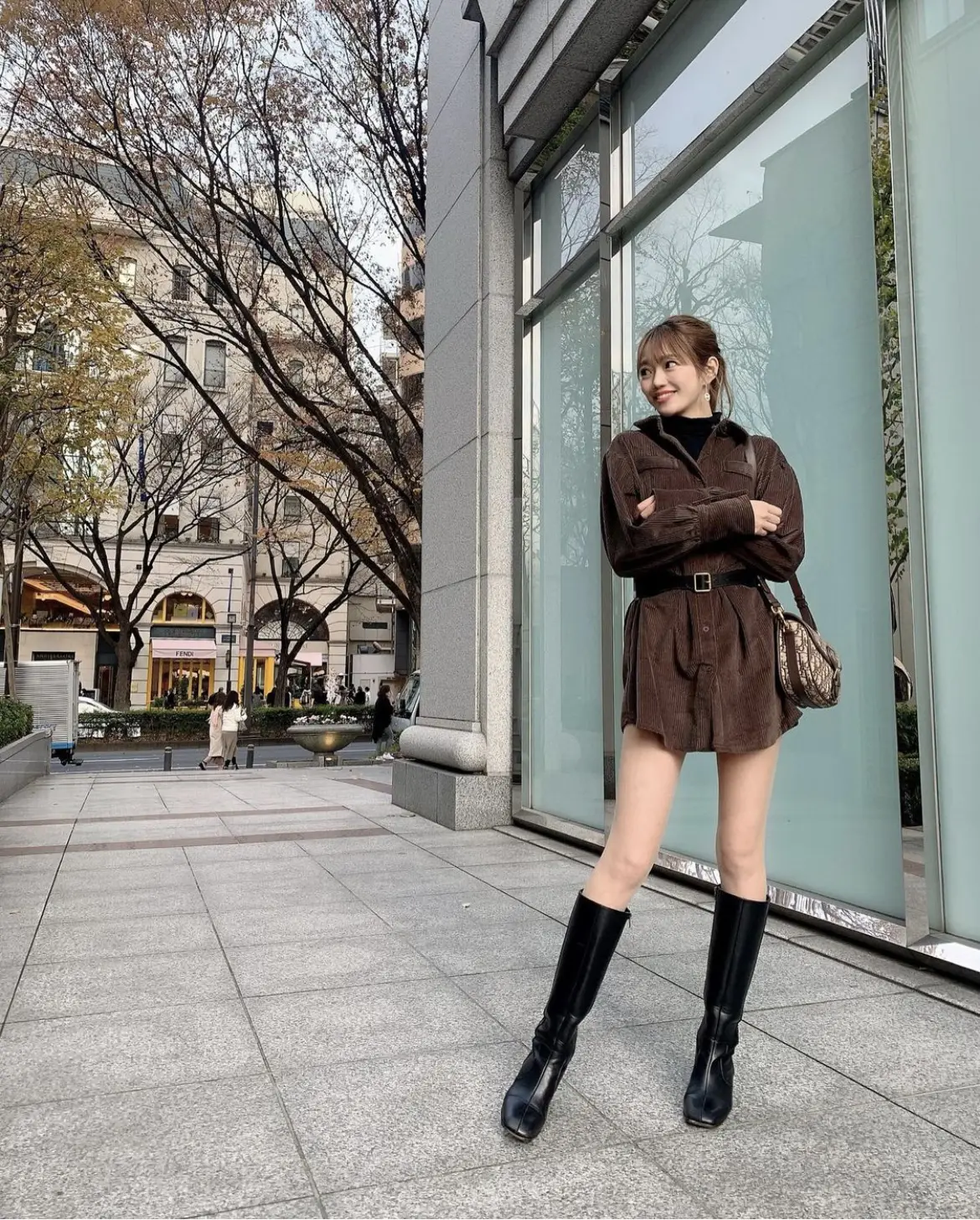 つけ襟ならぬ つけタートル つけタートル コーデュロイシャツワンピースコーデ Maachanmaaが投稿したフォトブック Lemon8