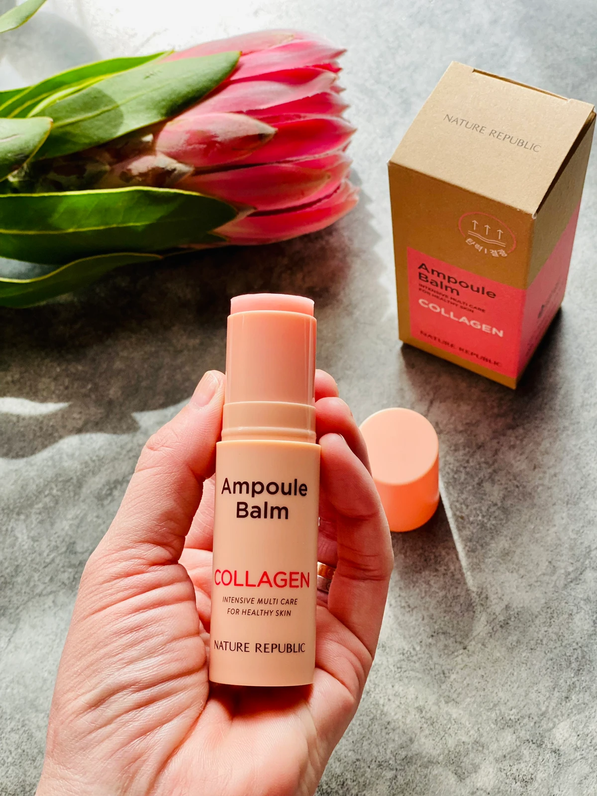 22韓国コスメ 首のシワ マスクによる乾燥対策に ネイチャーリパブリック スティック美容液 Pink Mimiが投稿したフォトブック Lemon8