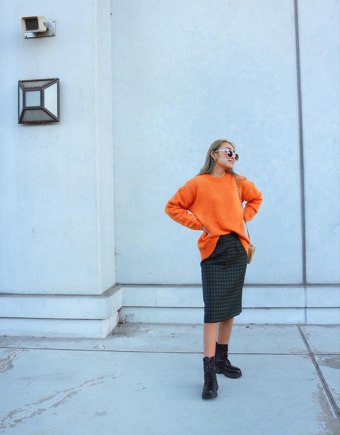 カラーコーデ オレンジ Hitomi6263が投稿したフォトブック Lemon8