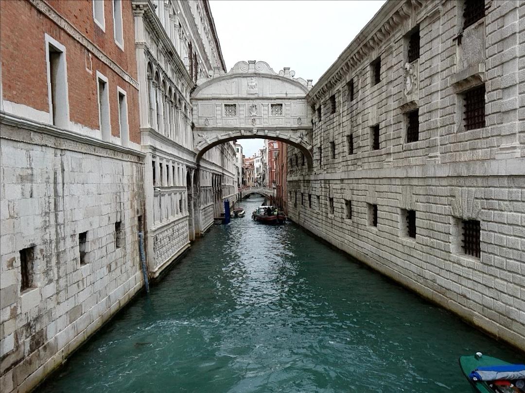 新婚旅行で海外に行く時の注意点 イタリア マルルが投稿した記事 Sharee