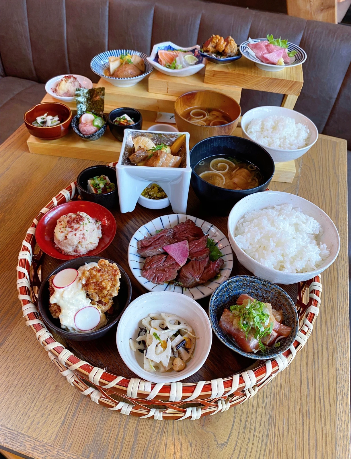 天王寺ロバート テラス 肉炉端 大阪 天王寺 てんしば ランチがリニューアル Fox Osakaが投稿したフォトブック Lemon8