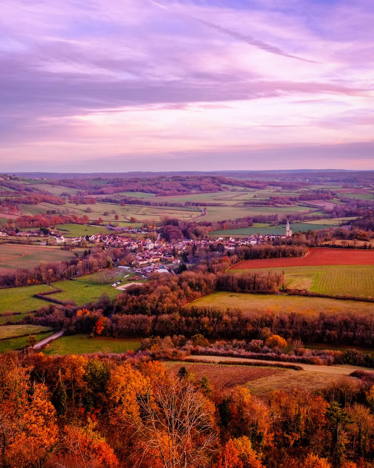 フランス ブルゴーニュ地方で のどかな田園風景に癒される Konnyが投稿したフォトブック Lemon8