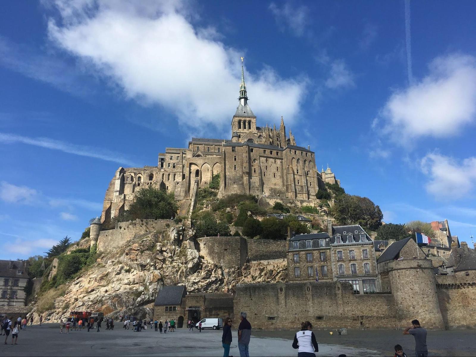 フランスに来たら一度は行っておきたい世界遺産 モン サン ミシェル Toyoが投稿したフォトブック Sharee