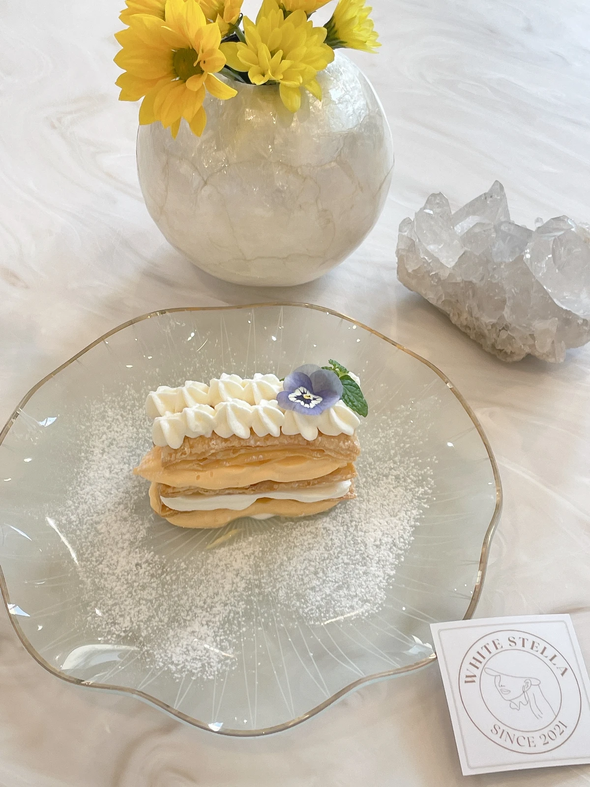 六本木 大理石テーブルがかわいいカフェ のん カフェ巡りヲタが投稿したフォトブック Lemon8