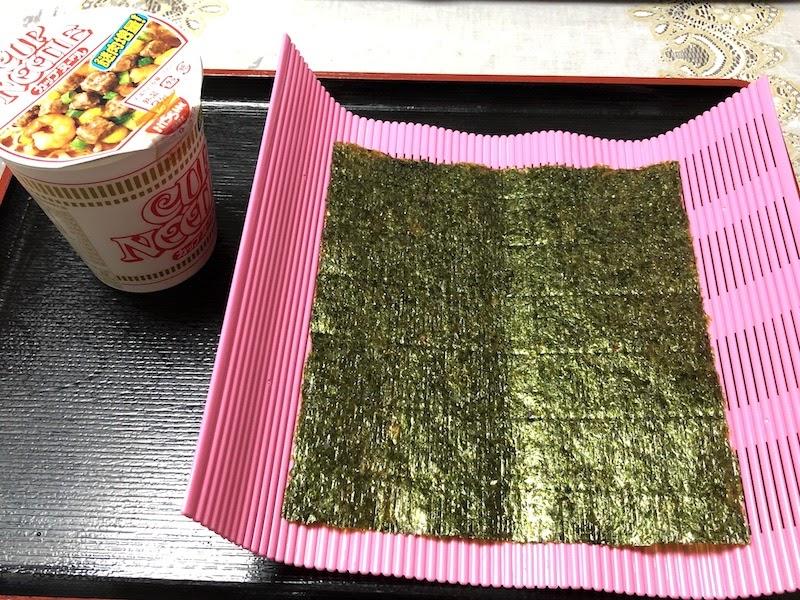 おやつにもご飯にも最適 カップラーメン海苔巻き Poaroが投稿した記事 Sharee