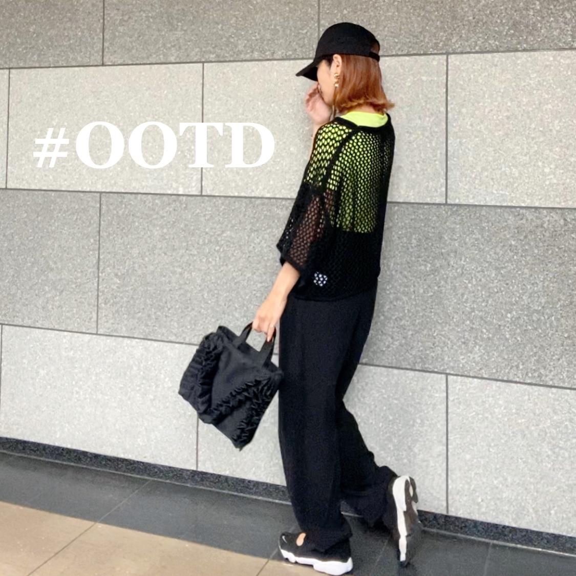 人気の透かしあみニットコーデ Chabayumiが投稿したフォトブック Lemon8