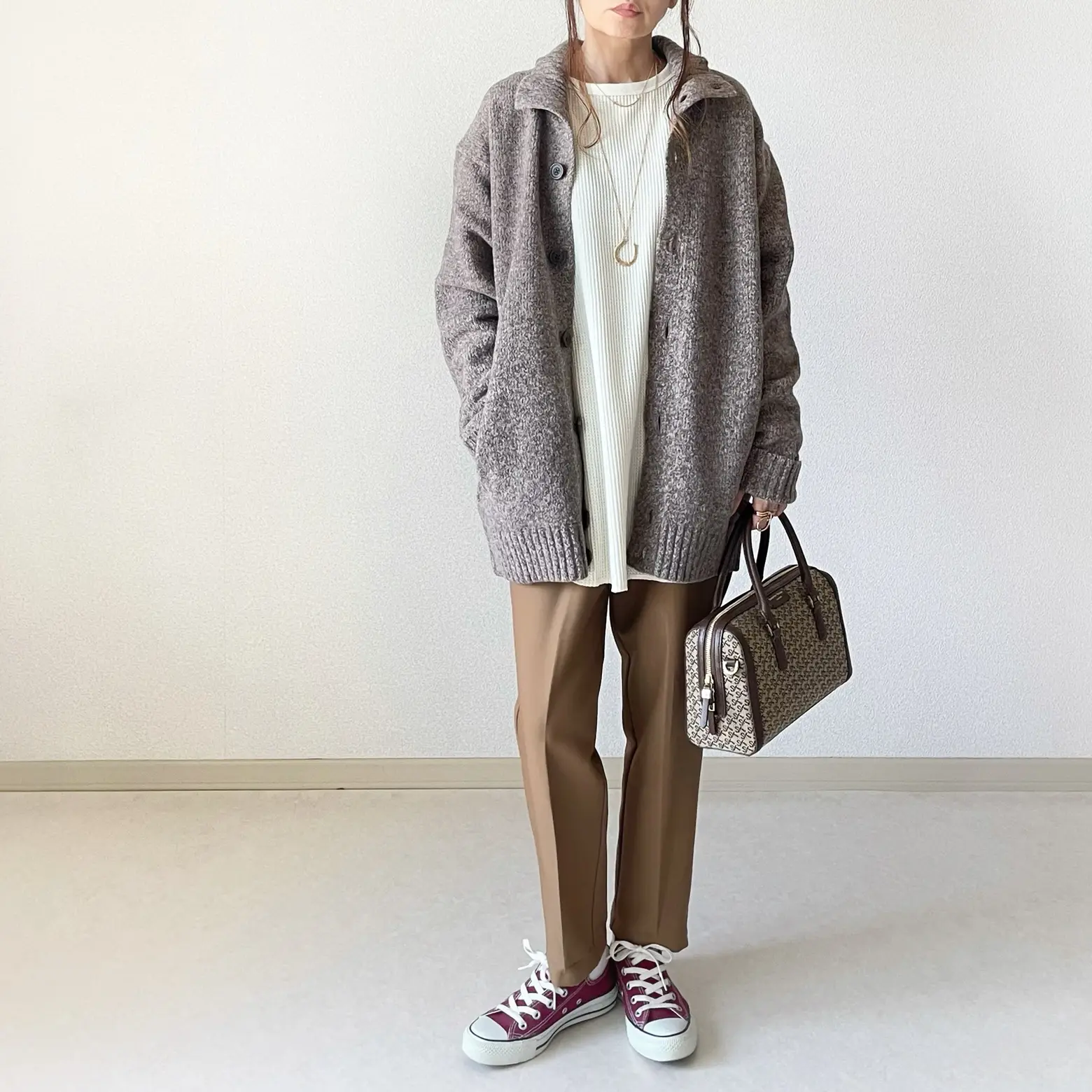 Uniqlo メンズカーディガンが可愛い Akokakoが投稿したフォトブック Lemon8