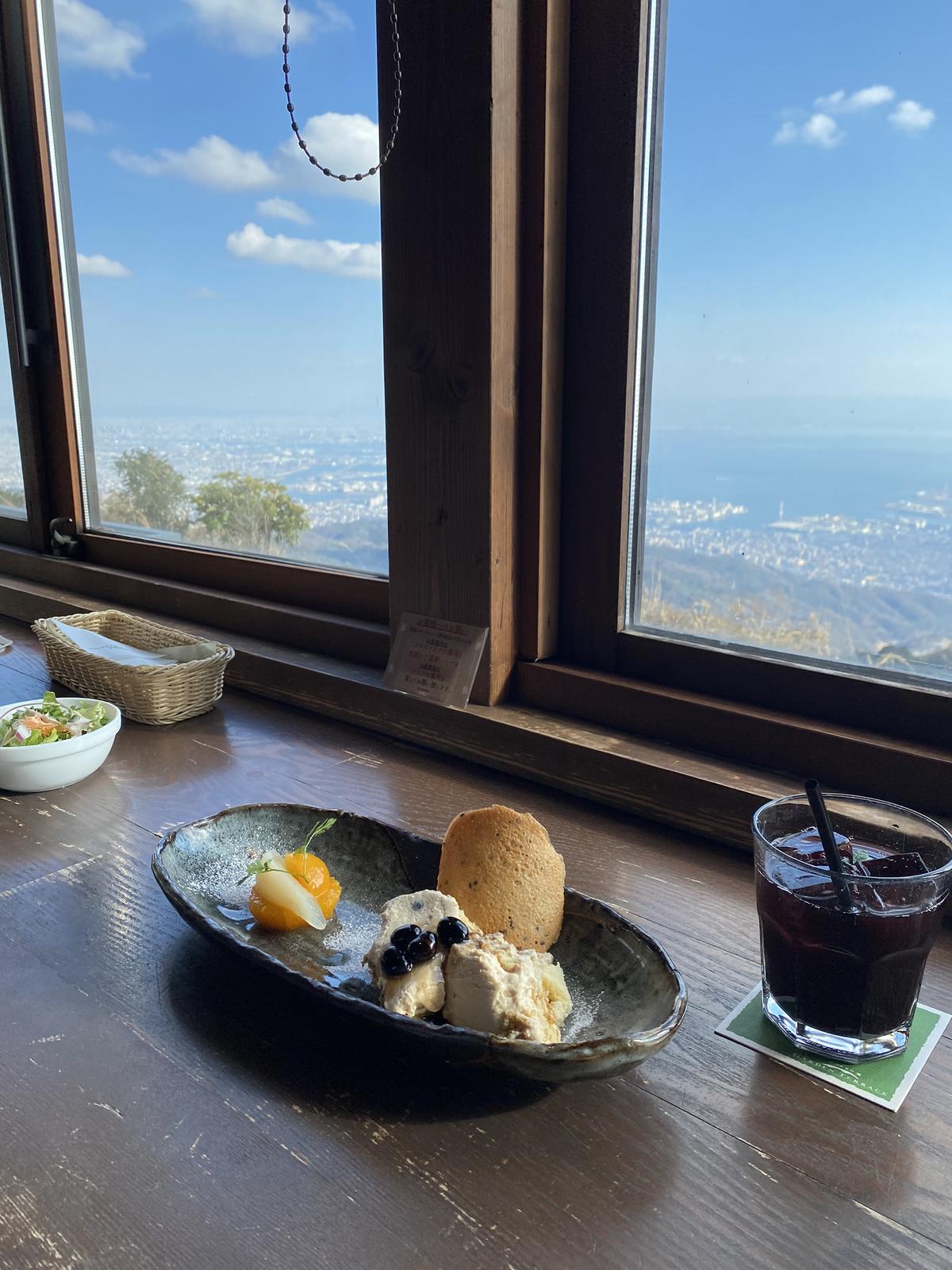 兵庫オススメ 六甲山の絶景カフェ グラニットカフェ Gnu Campが投稿したフォトブック Lemon8