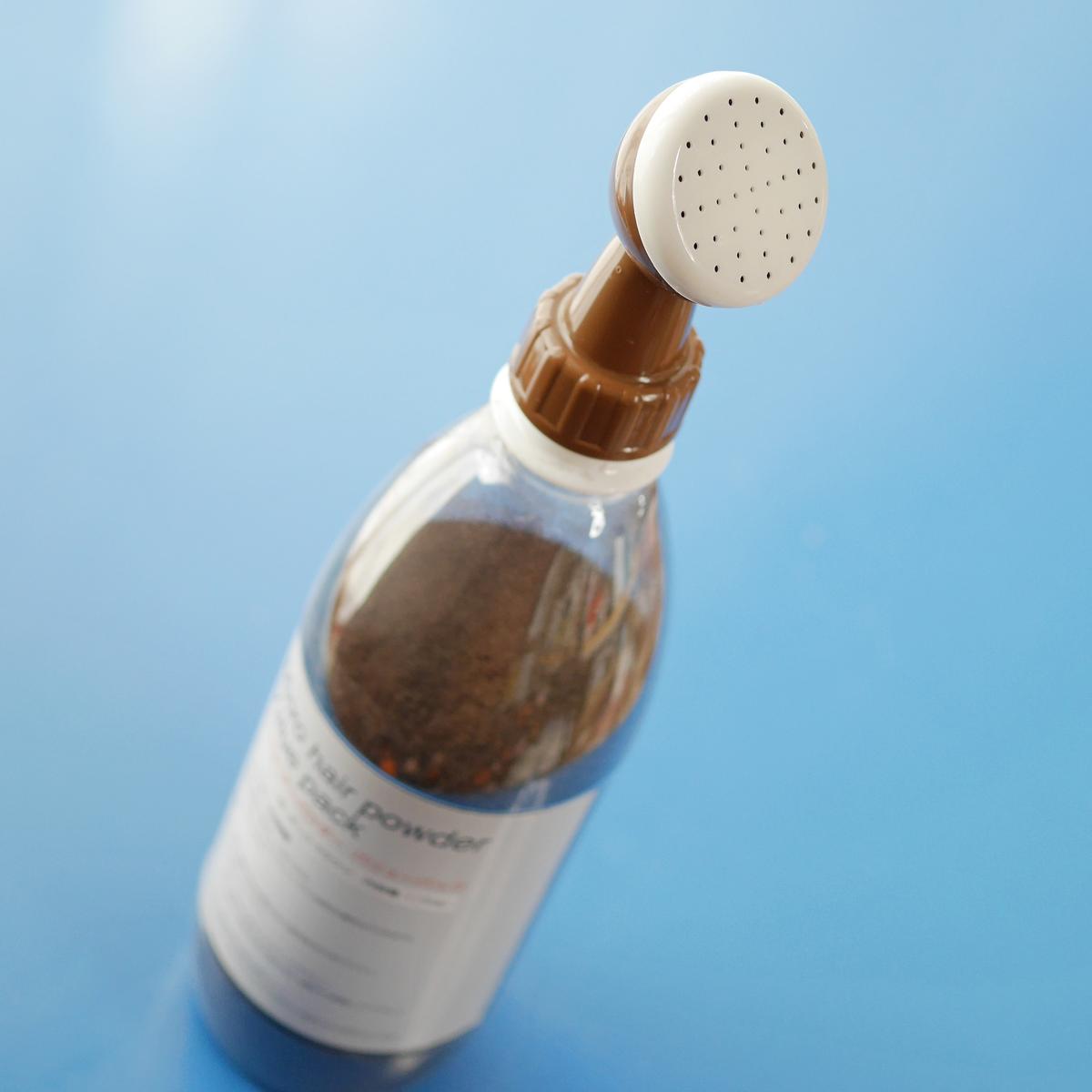 薄毛や白髪の悩みを手軽にカバーするヘアファンデーション マイクロヘアーパウダーボトルタイプ Rinrin Nekoが投稿した記事 Sharee