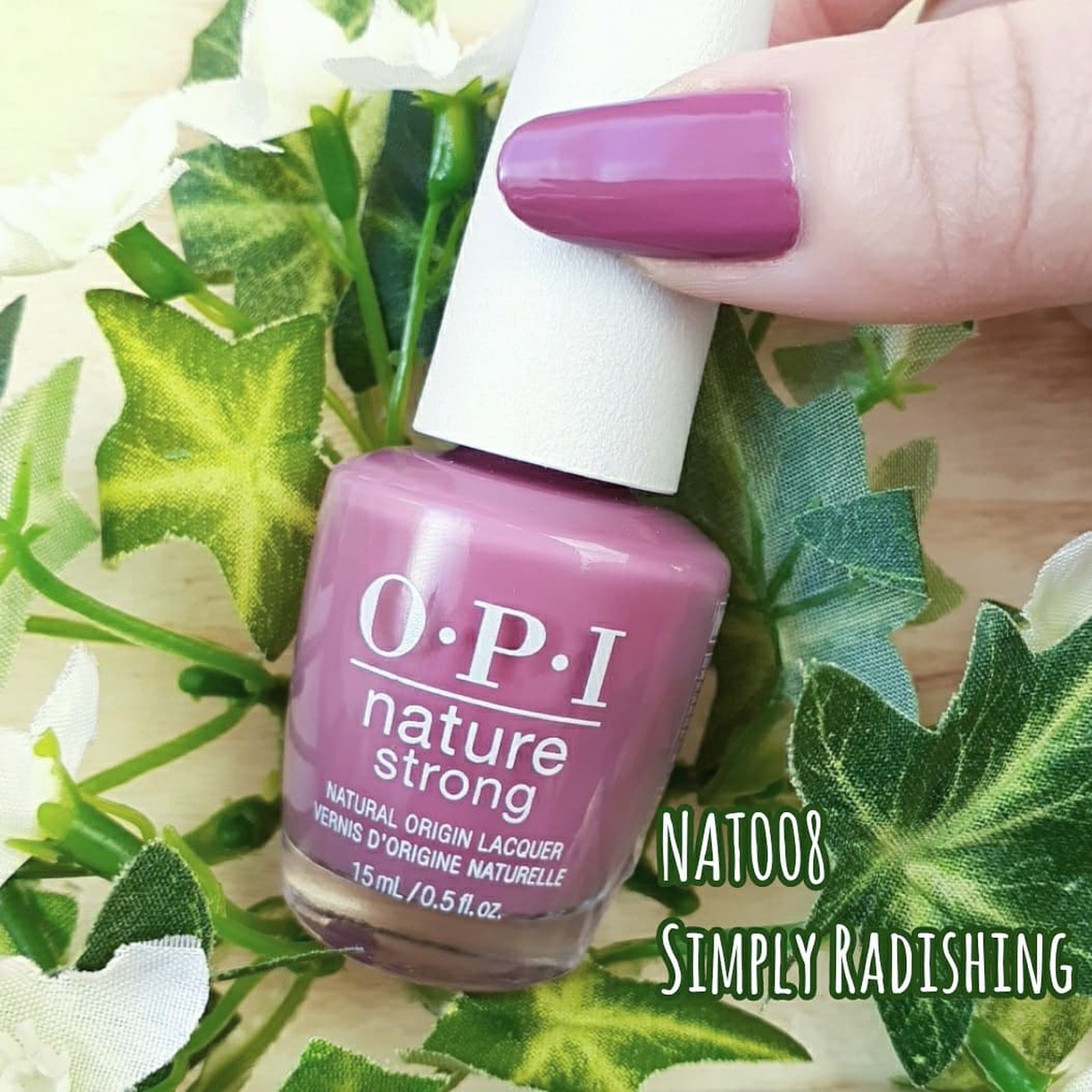 OPI オーピーアイ 正規品 ネイル マニキュア サロンネイル サロンクオリティ ネイチャーストロング 15mL 3本セット ネイルカラー ネイルポリッシュ  セルフネイル ビーガンネイル ペディキュア フットネイル 大人かわいい 最初の