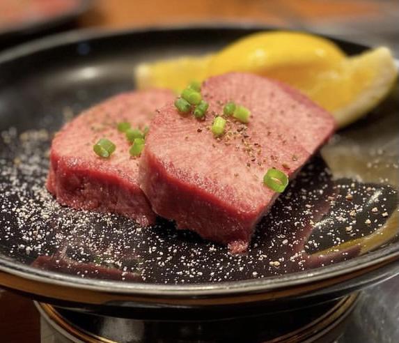 店長自ら買い付けしている横浜の名店焼肉屋 小島惇が投稿したフォトブック Sharee