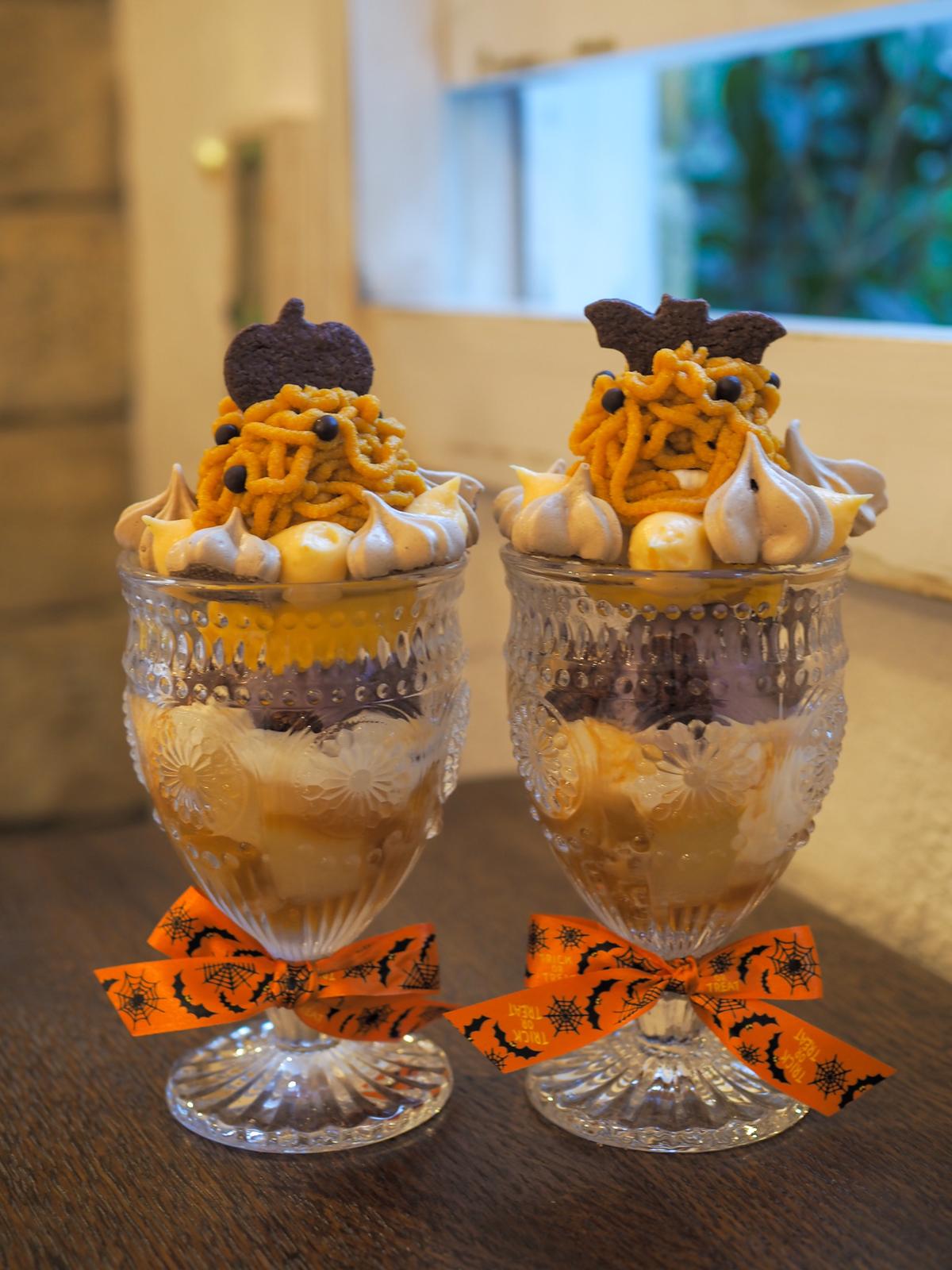 Halloween仕様な可愛いパフェ Calm Garden 大阪 Miko Cafeが投稿したフォトブック Lemon8