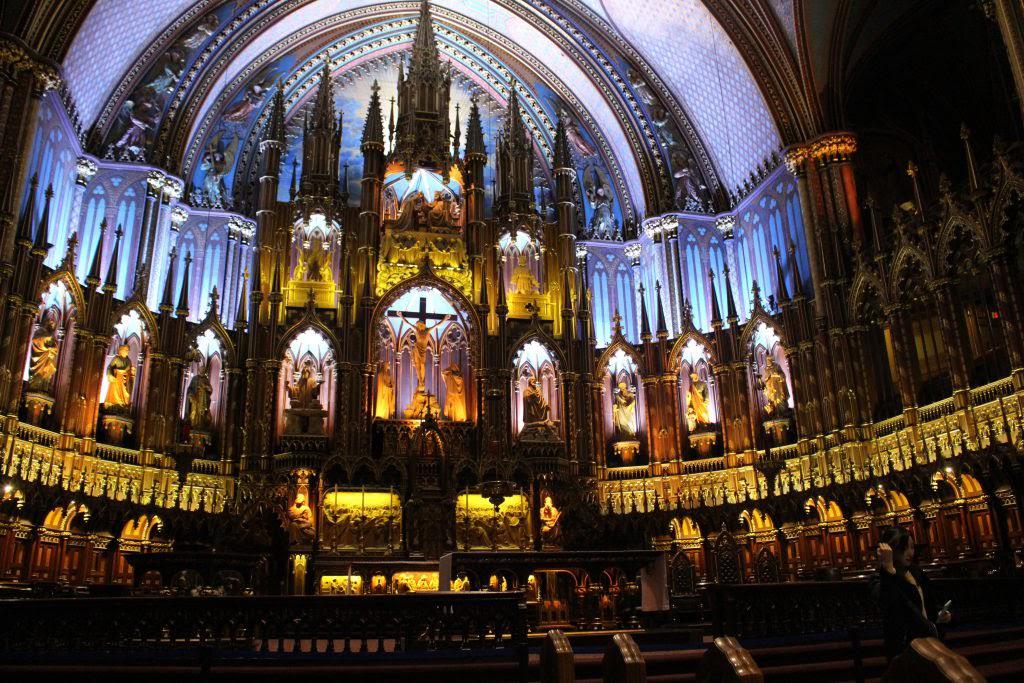 まるで映画の世界 カナダ モントリオール ノートルダム聖堂 を紹介 矢作が投稿したフォトブック Lemon8