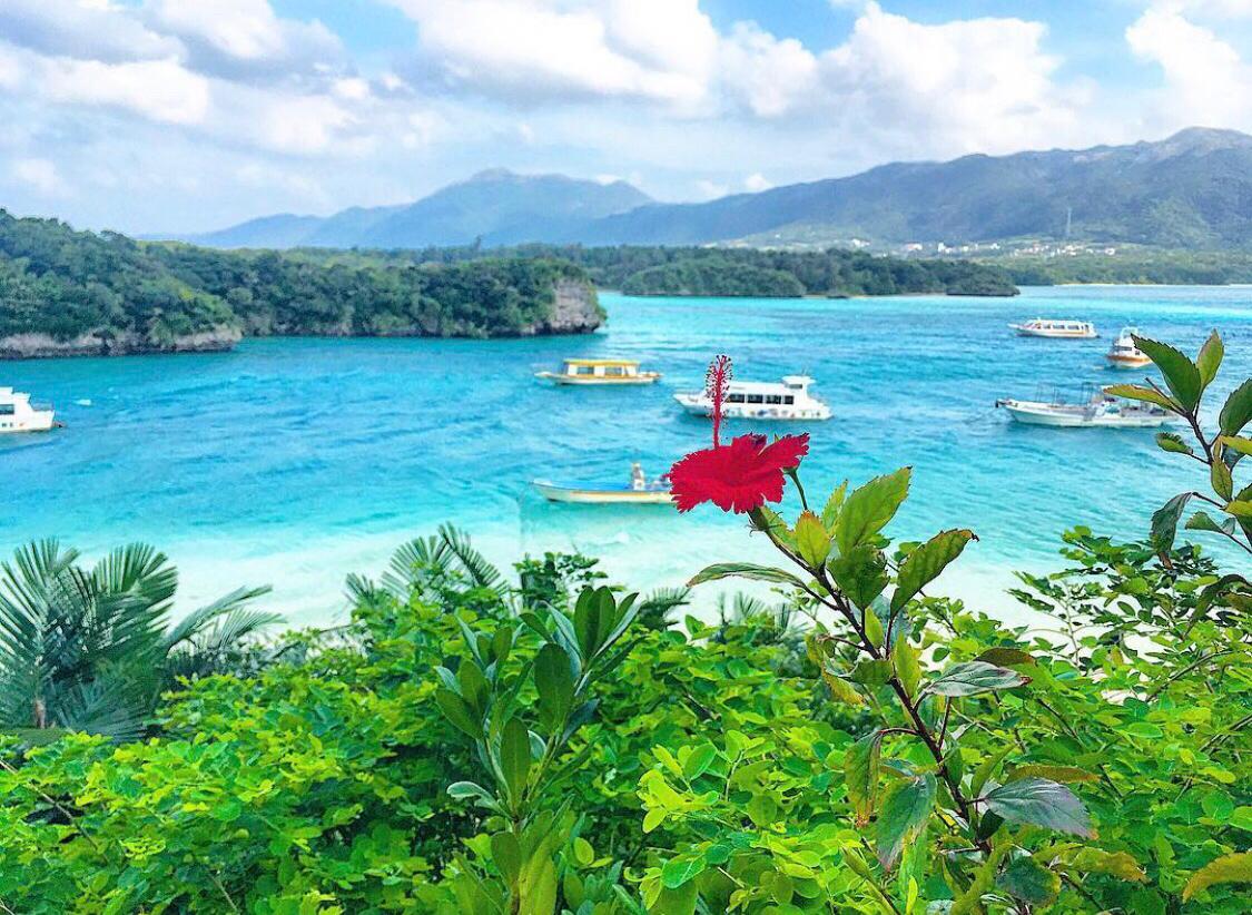 石垣島 石垣島観光の王道 エメラルドグリーンに輝く海 川平湾 74 Mariが投稿した記事 Lemon8