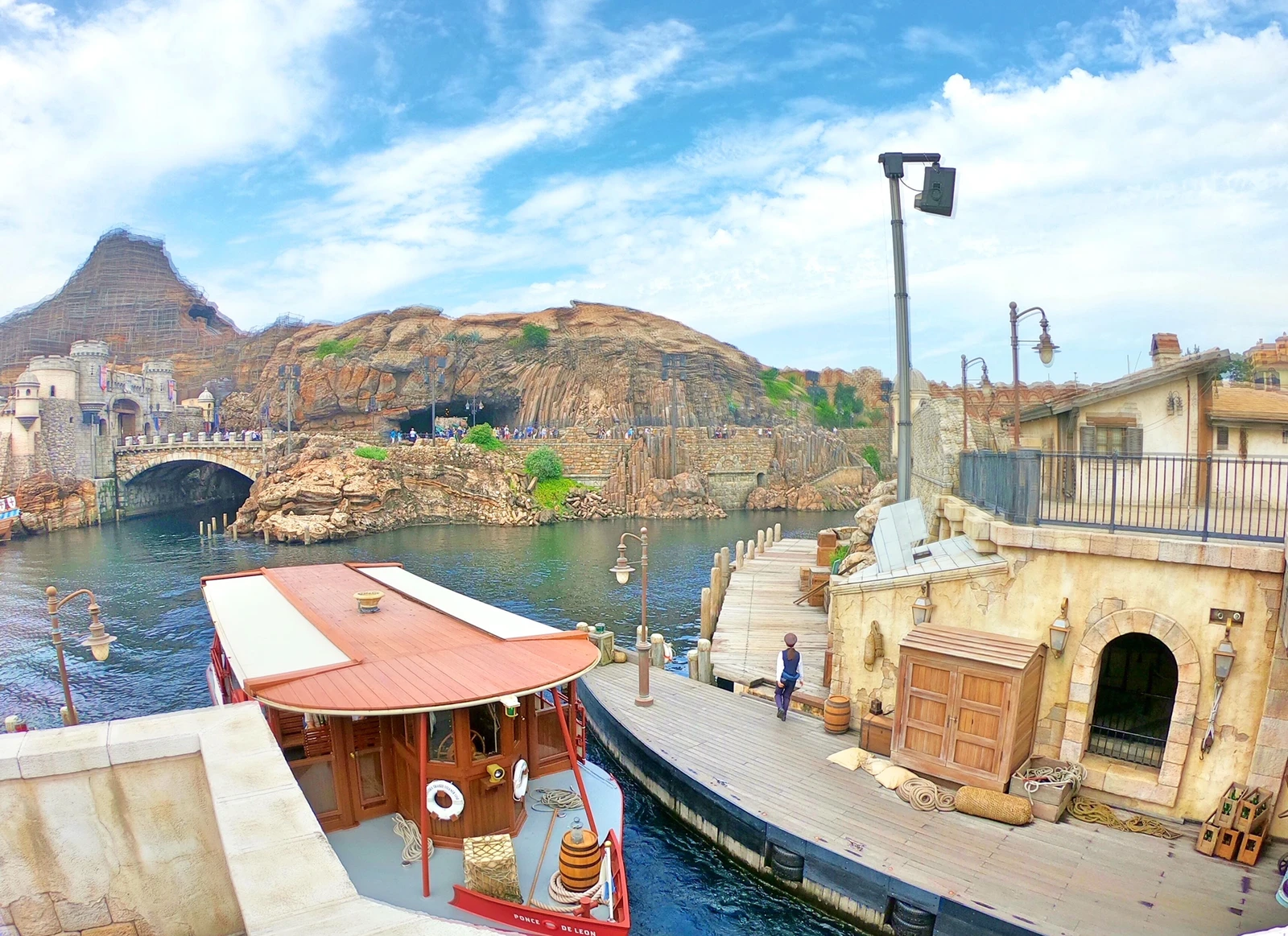 ディズニーシー ここどこ な写真が撮れる場所 Miki Travelerが投稿したフォトブック Lemon8