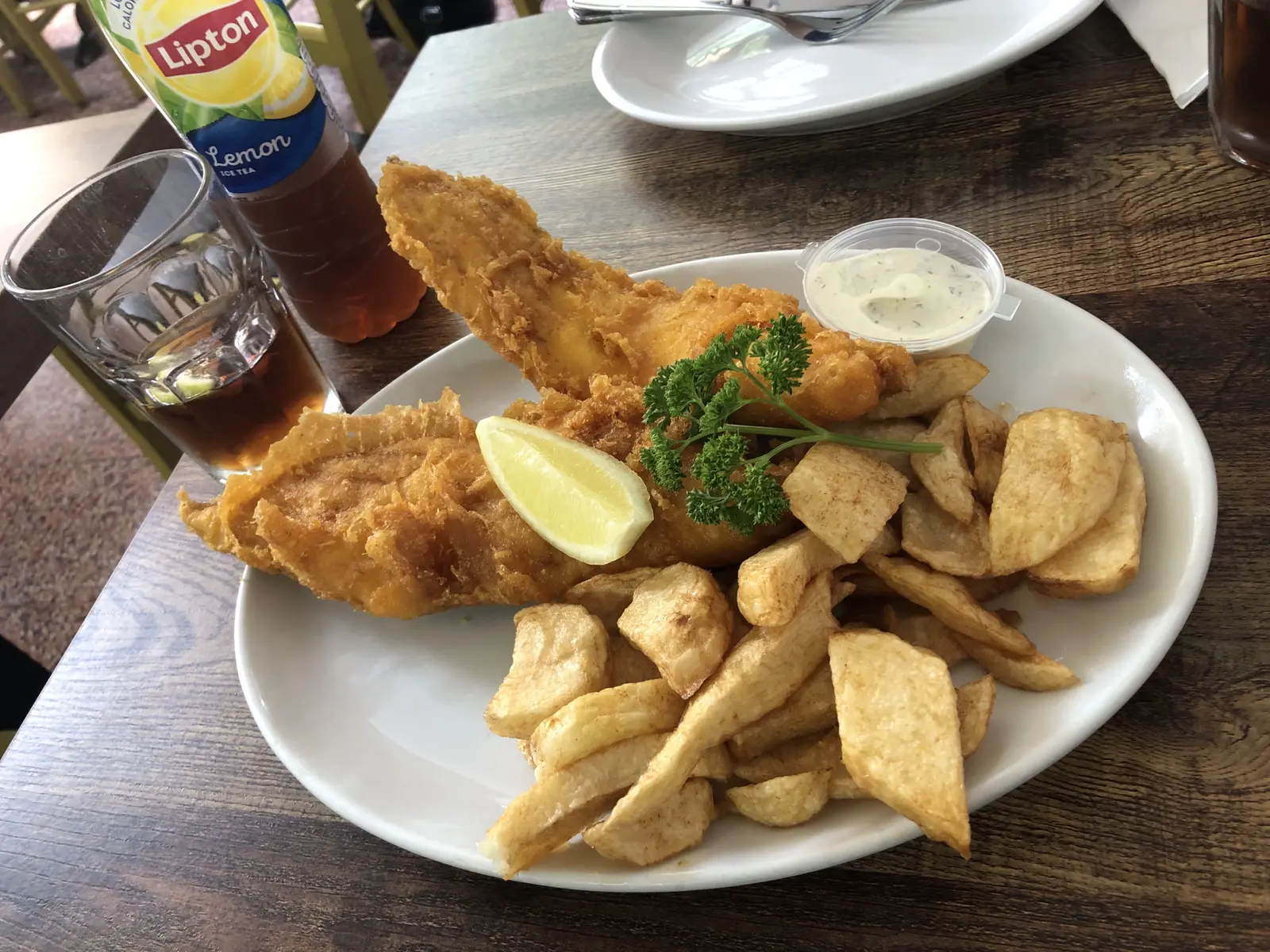 ロンドン旅行 イギリス料理は美味しいよ フィッシュ チップス美味しいよ らんらんが投稿したフォトブック Lemon8