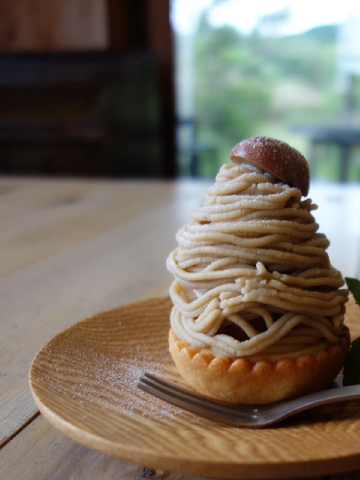 奈良 チーズケーキ工房のモンブランチーズタルトを里山出張販売所で Sato8124が投稿したフォトブック Lemon8