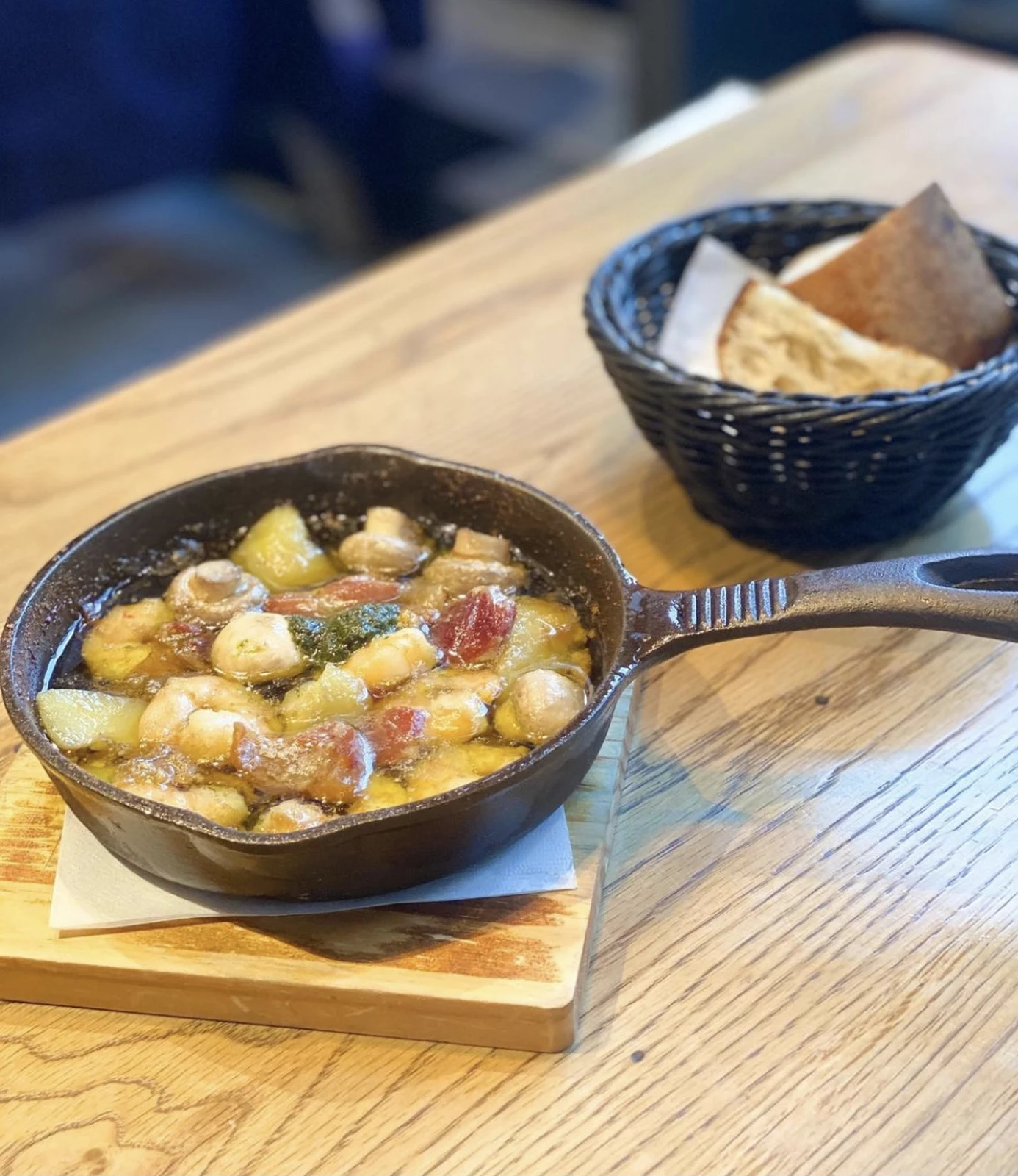 天王洲アイル おしゃれ空間でイタリアン 東京グルメコレクションが投稿したフォトブック Lemon8