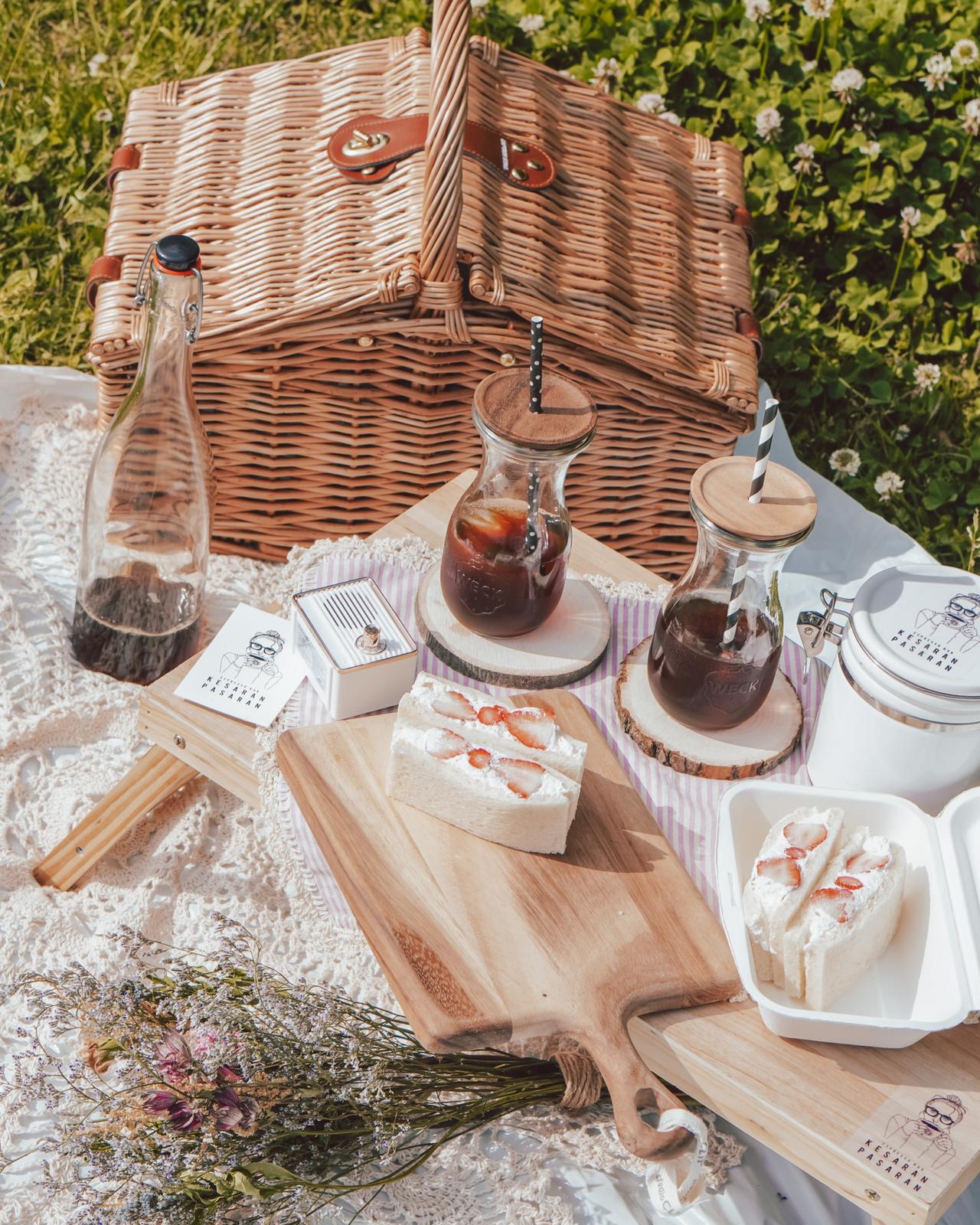 金沢カフェ 手ぶらでおしゃれピクニック レンタルできるピクニックとは 土屋香奈 金沢女子旅が投稿したフォトブック Sharee