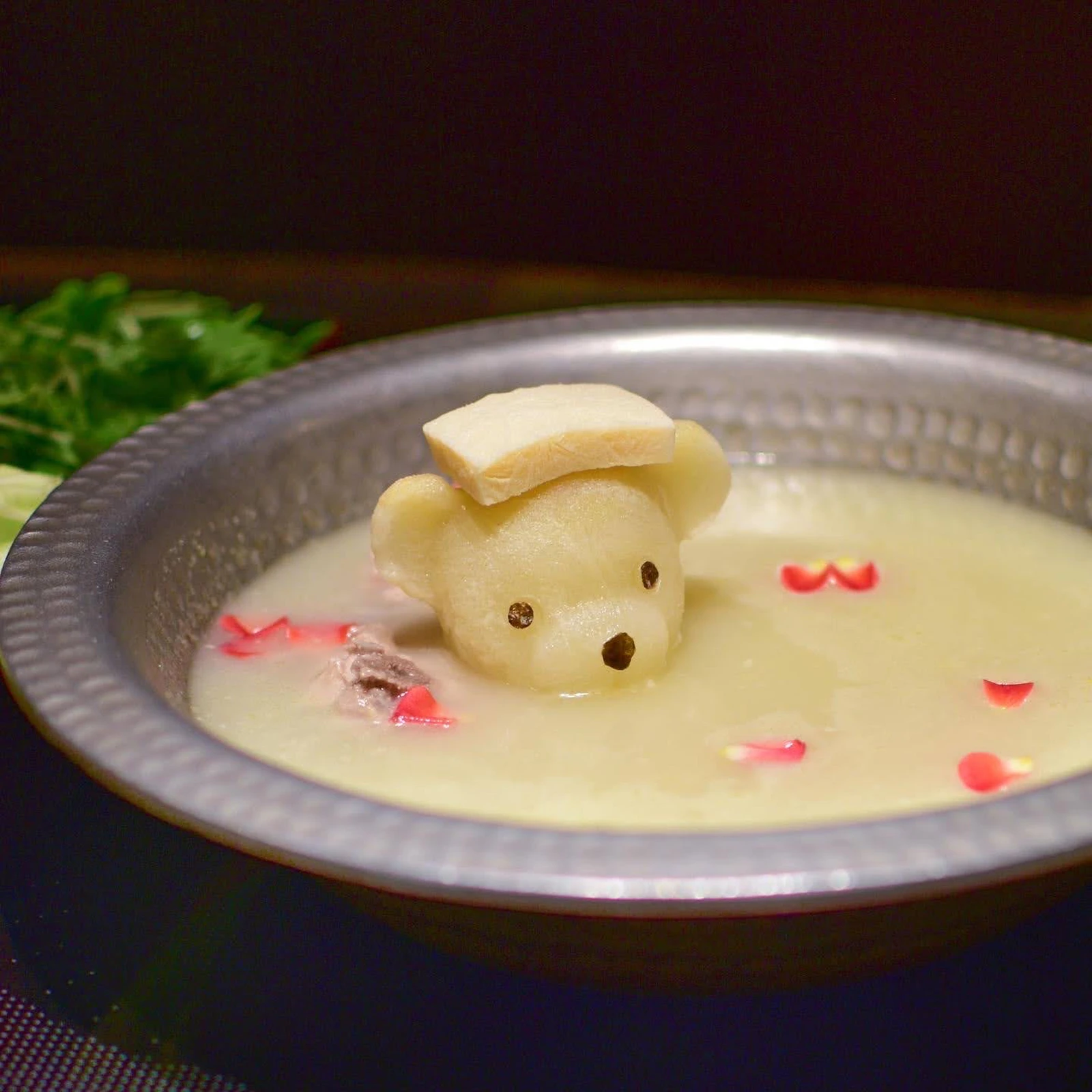 東京 新宿 可愛いくまさんが温泉に 話題のお鍋料理が頂けるお店 さやが投稿したフォトブック Lemon8