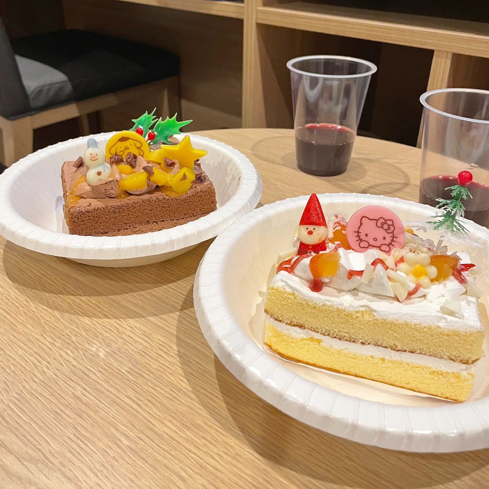 不二家 キティちゃんとポムポムプリンのクリスマスケーキ ほわいと が投稿したフォトブック Lemon8